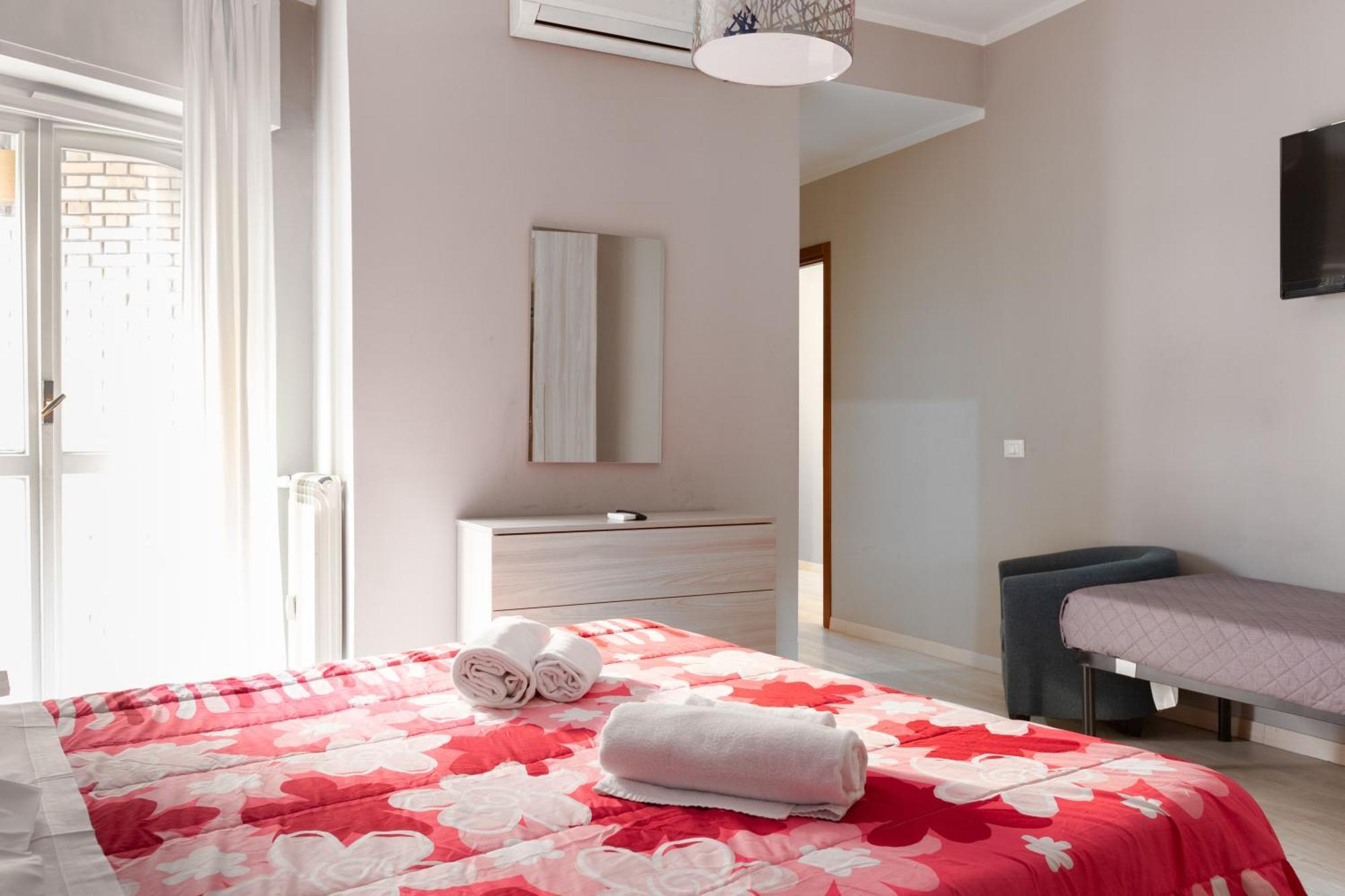 Affittacamere Alpino 76 Roma Exterior foto